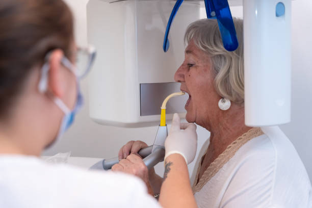 Best Weekend Emergency Dental Services in New London, WI